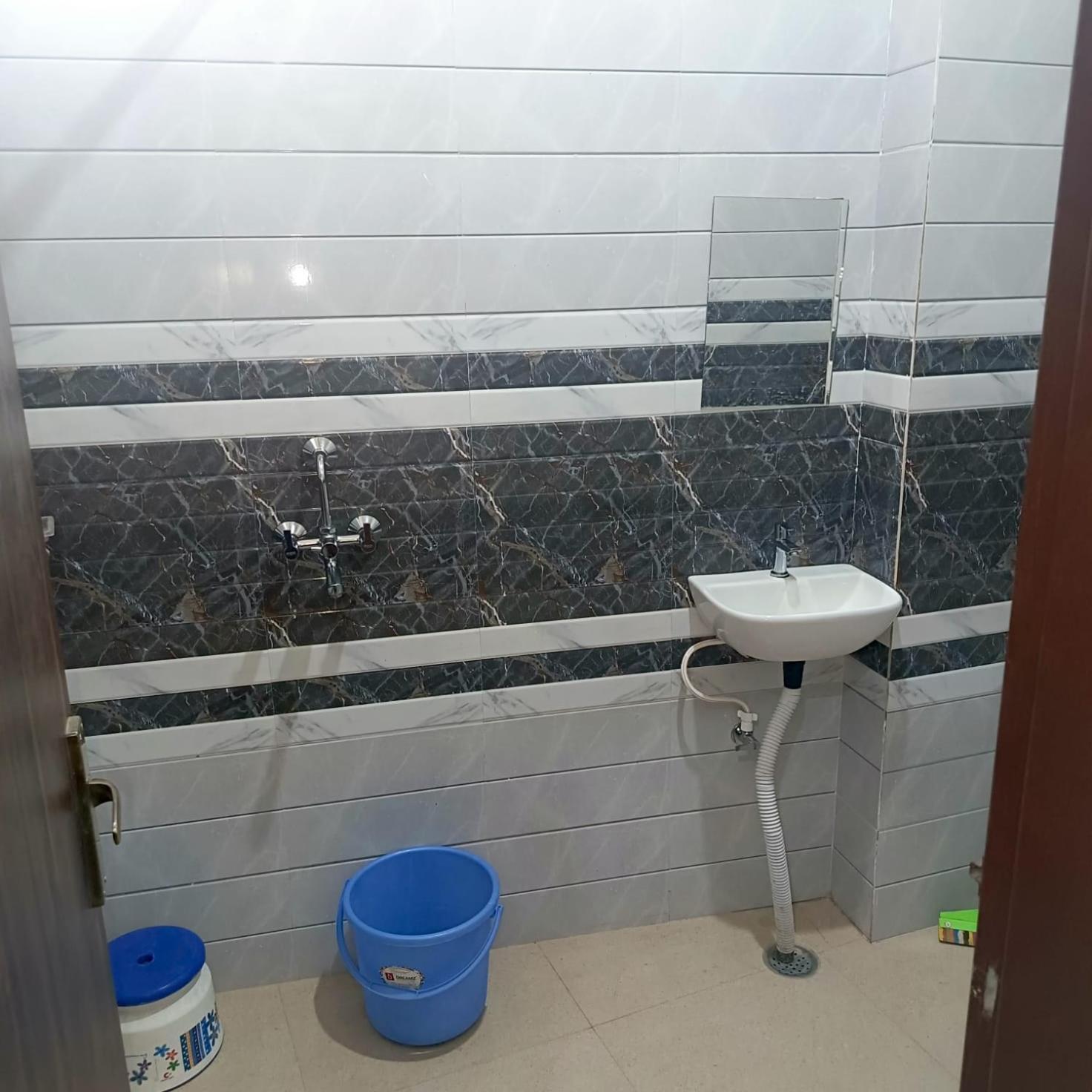 Shri Girraj Residency Hotel Mathura Ngoại thất bức ảnh